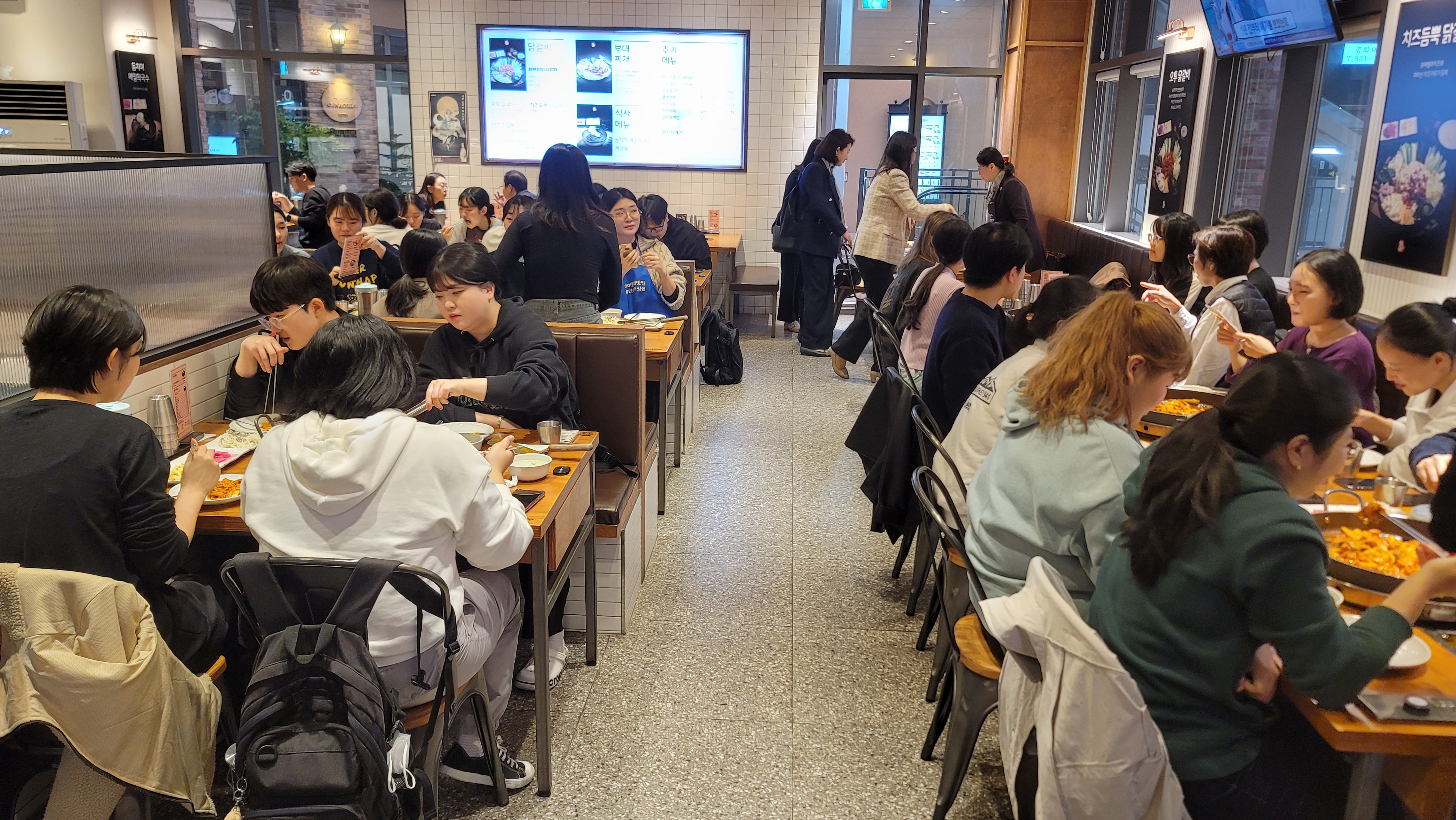 KakaoTalk_20231027_102829903_01.jpg